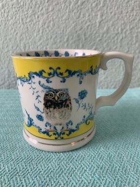 NEW IN BOX Lou Rota Stoneware Owl Mug